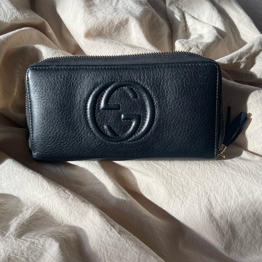 Black Gucci Soho Wallet